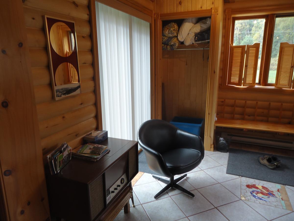Chalet Saint-Thomas L'Anse-Saint-Jean Bagian luar foto